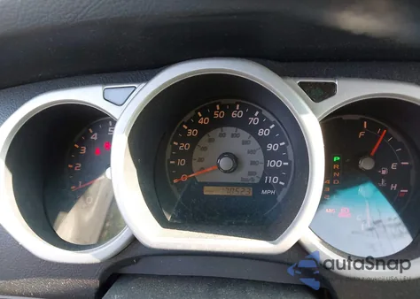 2005 Toyota 4Runner Sr5 V8 z USA, uszkodzony, nr VIN JTEBT14R358022822